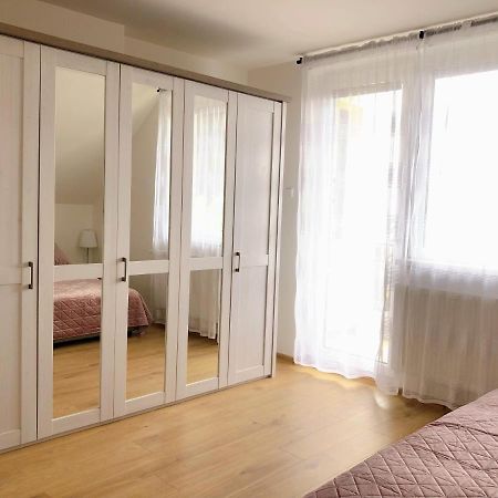 Top Of The Hill Villa Прага Экстерьер фото